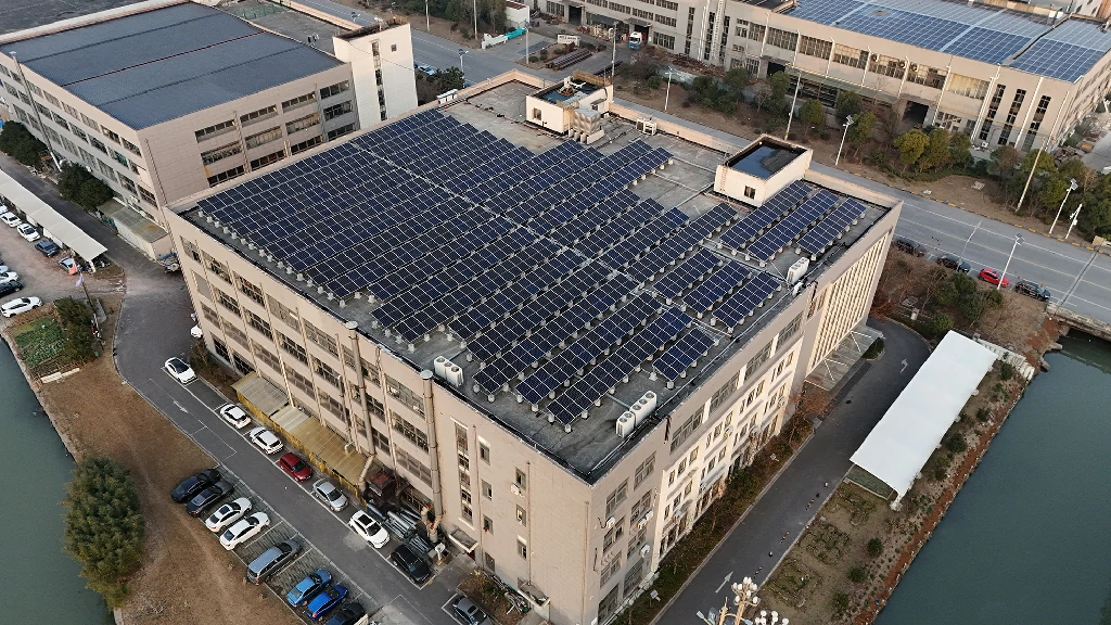 上海302.5KWp光伏屋顶项目